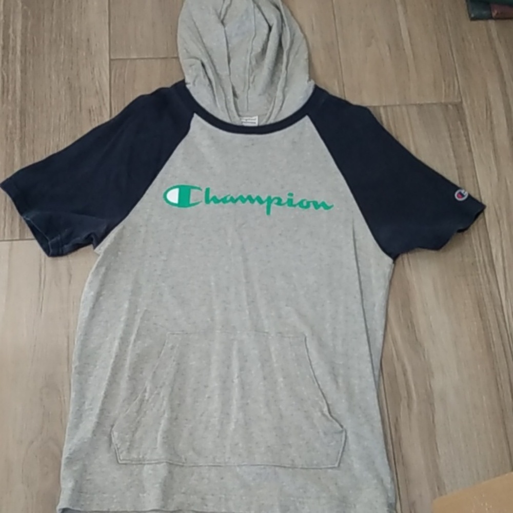 Champion Short sleeve T-shirt/Hoodie with kangaroo pocket